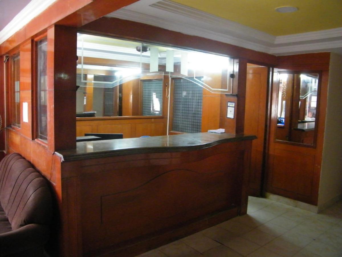 The White House Residency Hotel เชนไน ภายนอก รูปภาพ